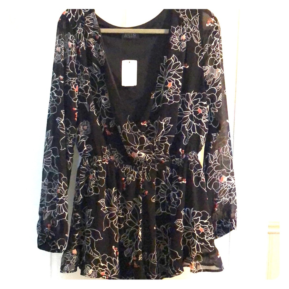 New with tags! Long sleeve romper